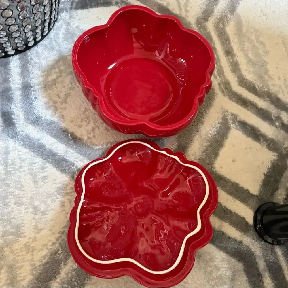 Crate&Barrel Tomato Decorative Scultptrual Tureen with Lid
